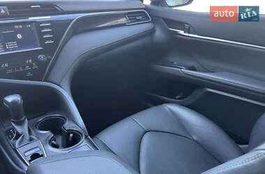 Седан Toyota Camry 2020 в 