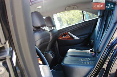Седан Toyota Camry 2007 в 