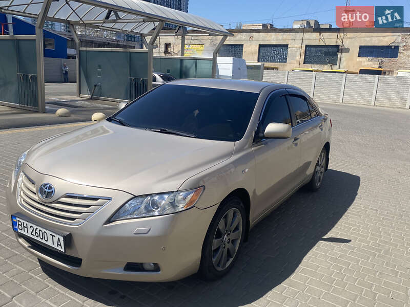 Седан Toyota Camry 2008 в 