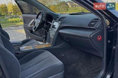 Седан Toyota Camry 2007 в 