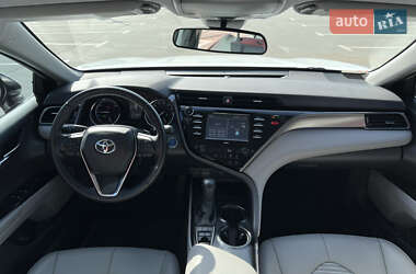 Седан Toyota Camry 2020 в 