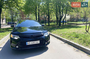 Седан Toyota Camry 2014 в 
