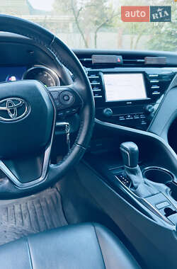 Седан Toyota Camry 2020 в 