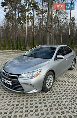 Седан Toyota Camry 2017 в 