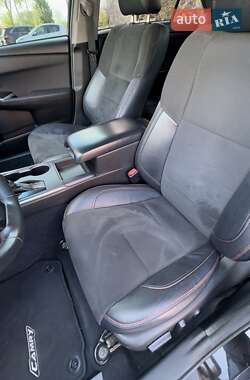 Седан Toyota Camry 2017 в 