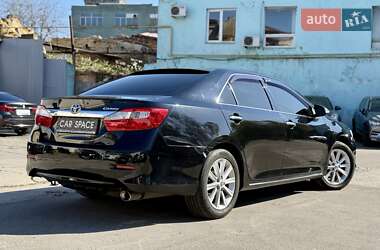Седан Toyota Camry 2011 в 