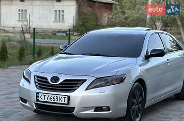 Седан Toyota Camry 2007 в 