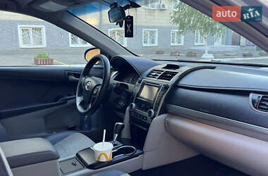 Седан Toyota Camry 2011 в 