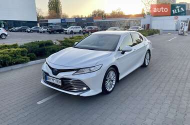 Седан Toyota Camry 2020 в 