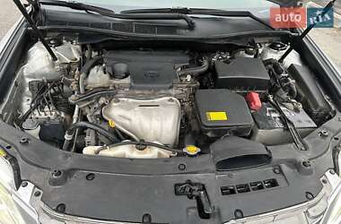 Седан Toyota Camry 2012 в 