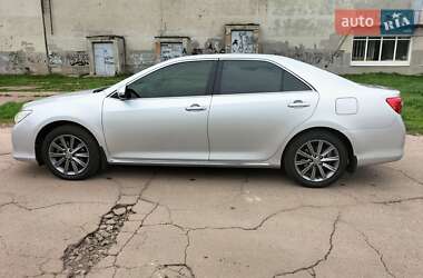 Седан Toyota Camry 2012 в 