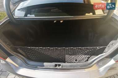 Седан Toyota Camry 2016 в 