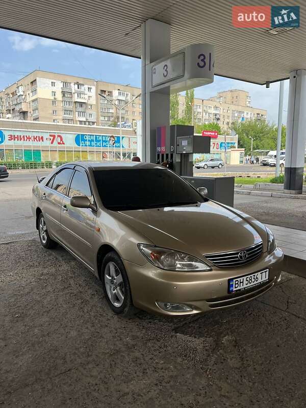 Toyota Camry 2002