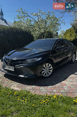 Седан Toyota Camry 2019 в 