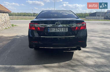 Седан Toyota Camry 2011 в 