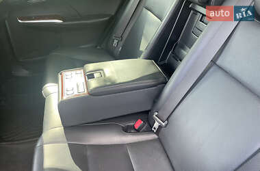 Седан Toyota Camry 2011 в 