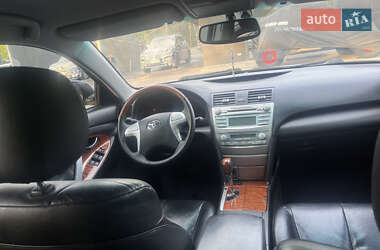 Седан Toyota Camry 2007 в 