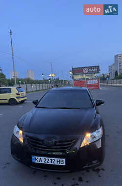 Седан Toyota Camry 2008 в Киеве