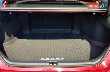 Седан Toyota Camry 2020 в 