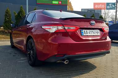 Седан Toyota Camry 2020 в 