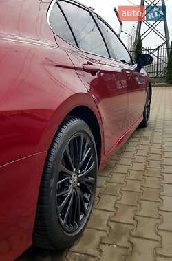 Седан Toyota Camry 2020 в 
