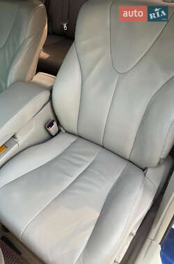 Седан Toyota Camry 2007 в 