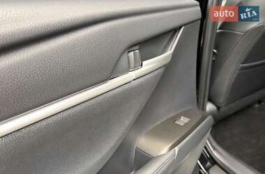 Седан Toyota Camry 2024 в 