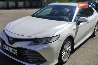 Седан Toyota Camry 2019 в Києві