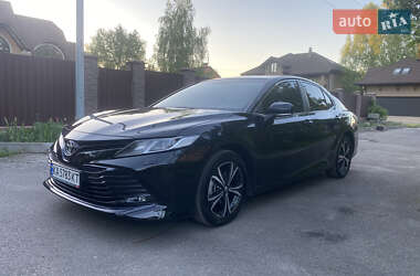 Седан Toyota Camry 2020 в 