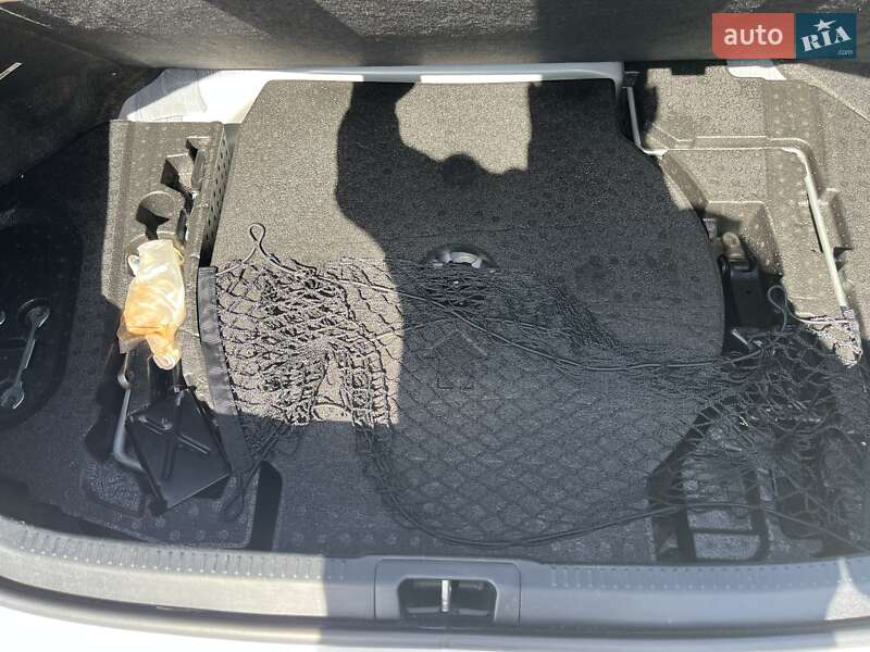 Седан Toyota Camry 2014 в Фастові