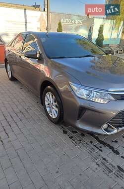 Седан Toyota Camry 2015 в Харькове