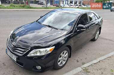 Седан Toyota Camry 2010 в Полтаві