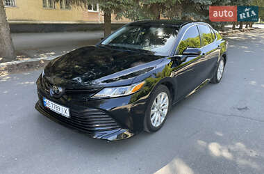 Седан Toyota Camry 2017 в Желтых Водах