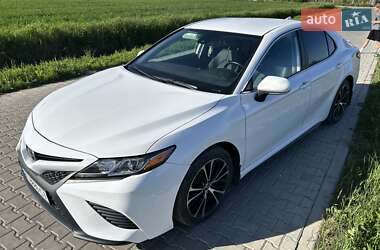 Седан Toyota Camry 2020 в 