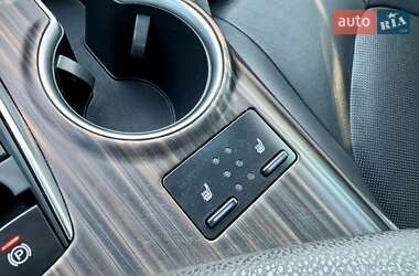 Седан Toyota Camry 2017 в 
