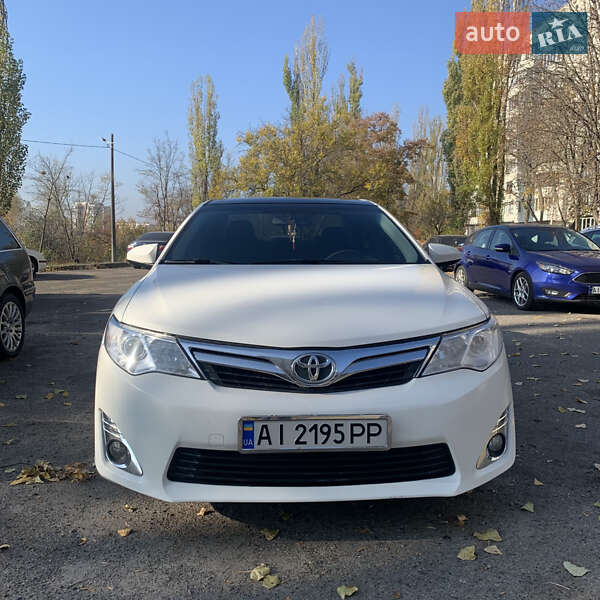Седан Toyota Camry 2013 в Белой Церкви