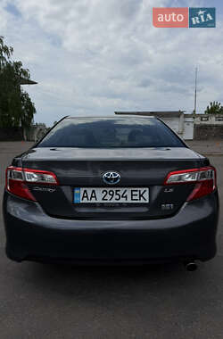 Седан Toyota Camry 2012 в 