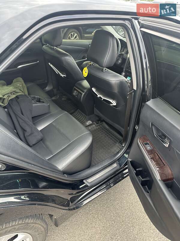 Седан Toyota Camry 2014 в Києві