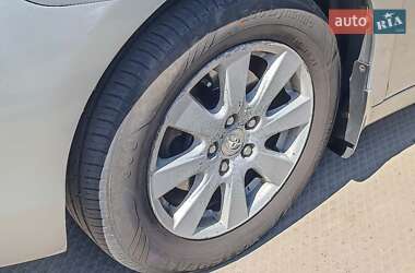 Седан Toyota Camry 2006 в 