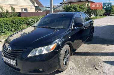 Седан Toyota Camry 2007 в Днепре