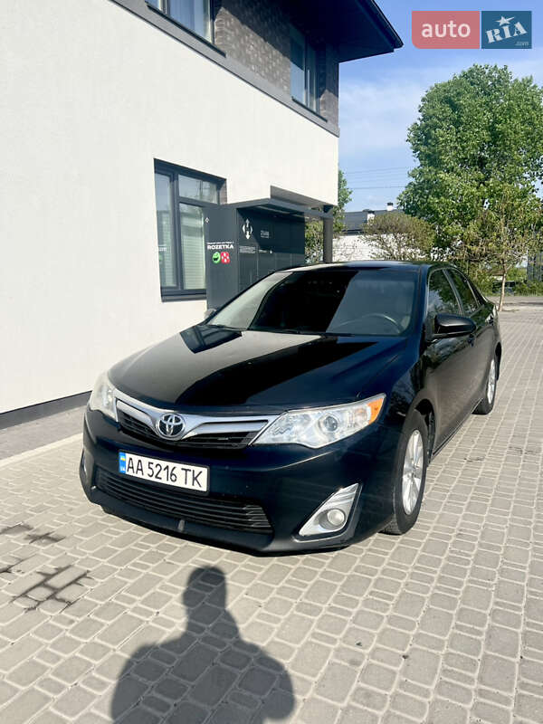 Toyota Camry 2013