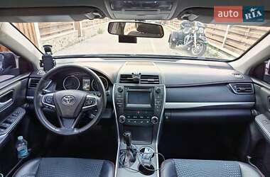 Седан Toyota Camry 2014 в 