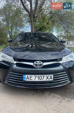 Седан Toyota Camry 2016 в Верхньодніпровську