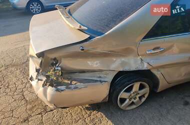 Седан Toyota Camry 2004 в 