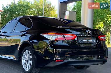 Седан Toyota Camry 2019 в 