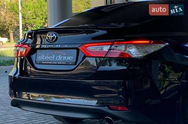 Седан Toyota Camry 2019 в 