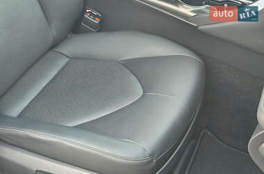 Седан Toyota Camry 2022 в 