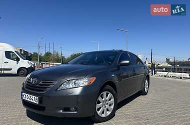 Седан Toyota Camry 2008 в Харкові