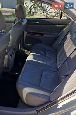 Седан Toyota Camry 2004 в 