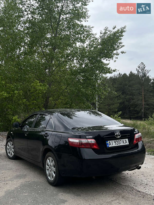 Седан Toyota Camry 2007 в Переяславе